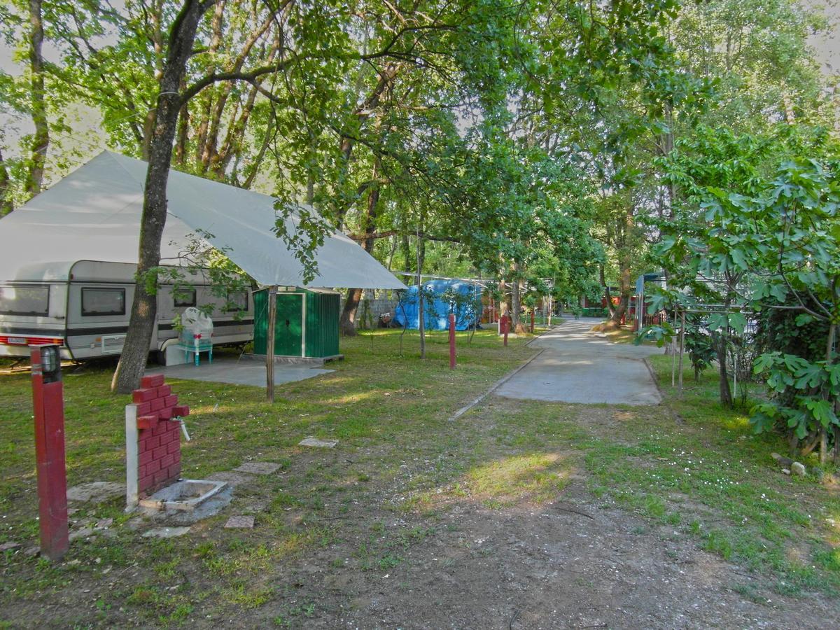 Camping Orpheus Apartments Neos Panteleimonas Zewnętrze zdjęcie